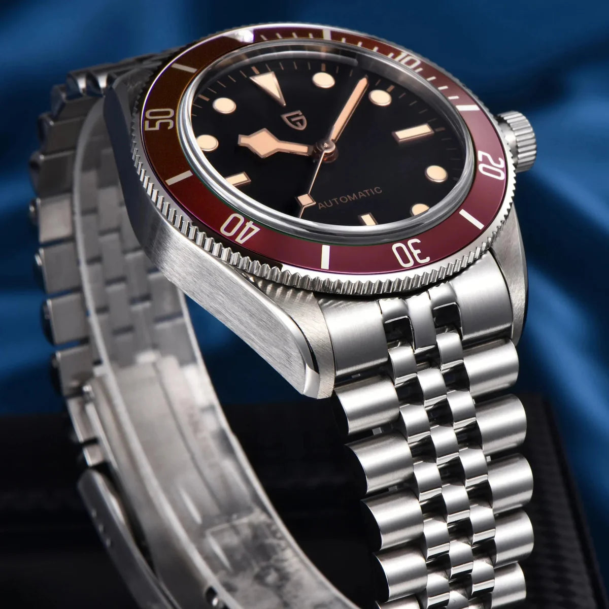 Pagani Design-BB58. Deep Red Bezel, Milled Clasp. NH35.