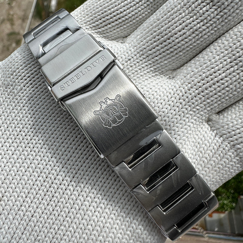 Steeldive "Tuna". 300 Meter Dive Watch. AR Sapphire Crystal. Orange Dial. 5 link engineer bracelet.